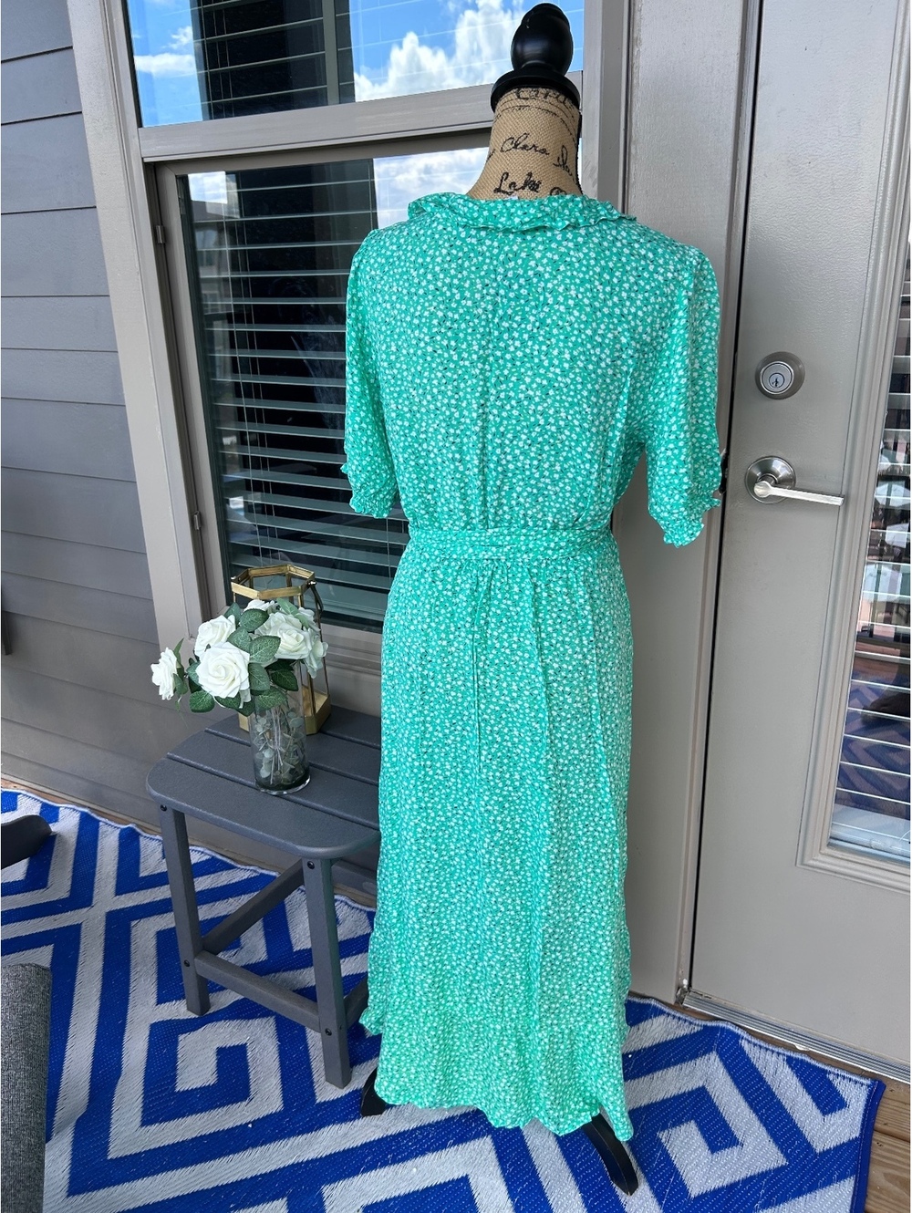 Old Navy Green Floral Wrap Midi Dress Women’s Medium Ruffle V-Neck Casual - Picture 7 of 11